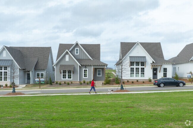 Pike Road offers a welcoming community perfect for leisurely strolls in your neighborhood.