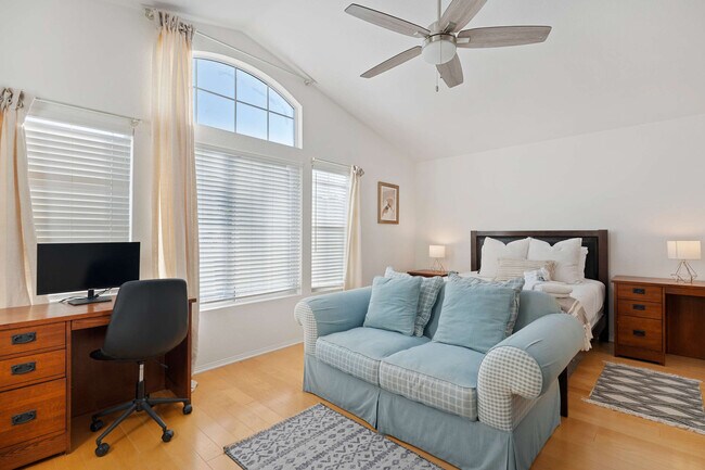 5508 Caminito Exquisito unit ID1062710P, San Diego, CA 92130 - photo 3