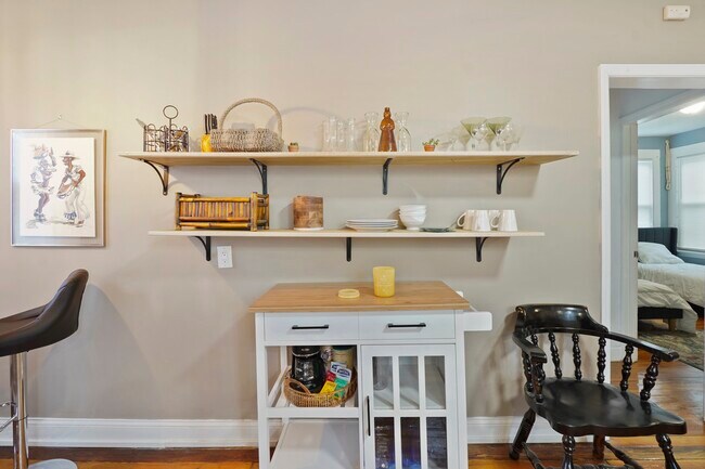 578 Woodward Ave unit 578 Woodward Avenue, East Haven, CT 06512 - photo 7