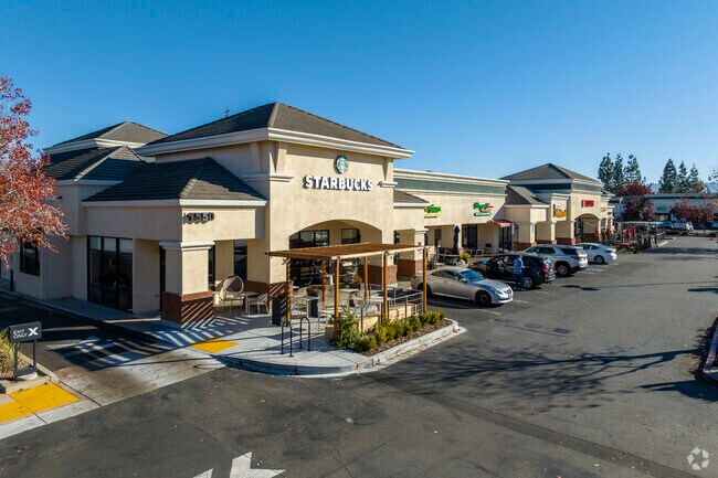 There are many great eatery options at the Vasco Plaza in Springtown.