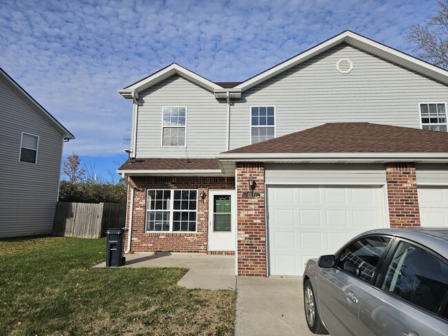 2006 Rashid Ct, Columbia, MO 65202 - photo 2
