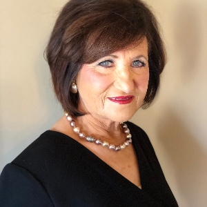 Suzanne Wiens