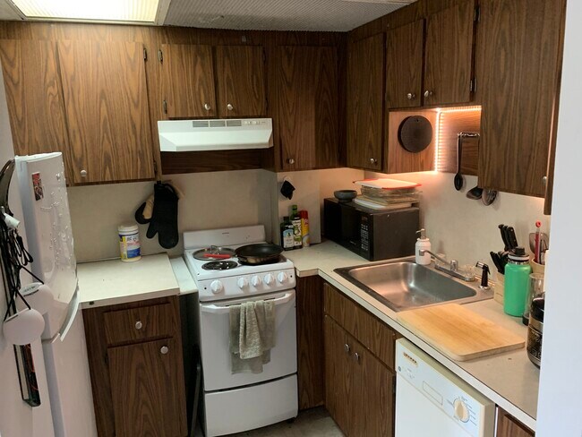 479 Commonwealth Ave unit 475-606, Boston, MA 02215 - photo 7