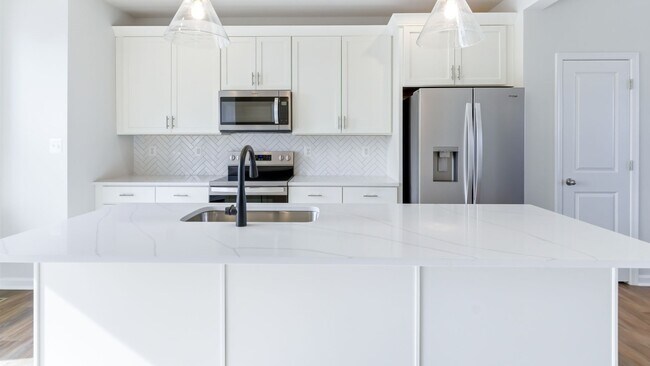 209 Monteith Dr, Winchester, VA 22601 - photo 6