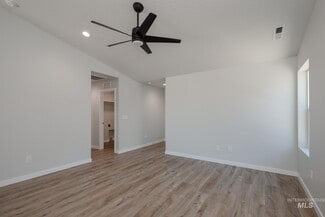 13320 Excavation Dr, Caldwell, ID 83607