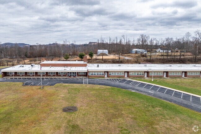 Friendship Hill Elementary School has an overall rating of a B- on Niche.