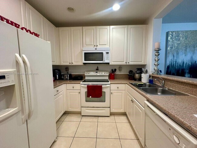 418 SW 147th Ave unit 5009, Pembroke Pines, FL 33027 - photo 2