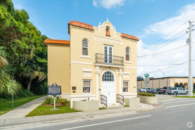 Exterior of the Golden Gate building.