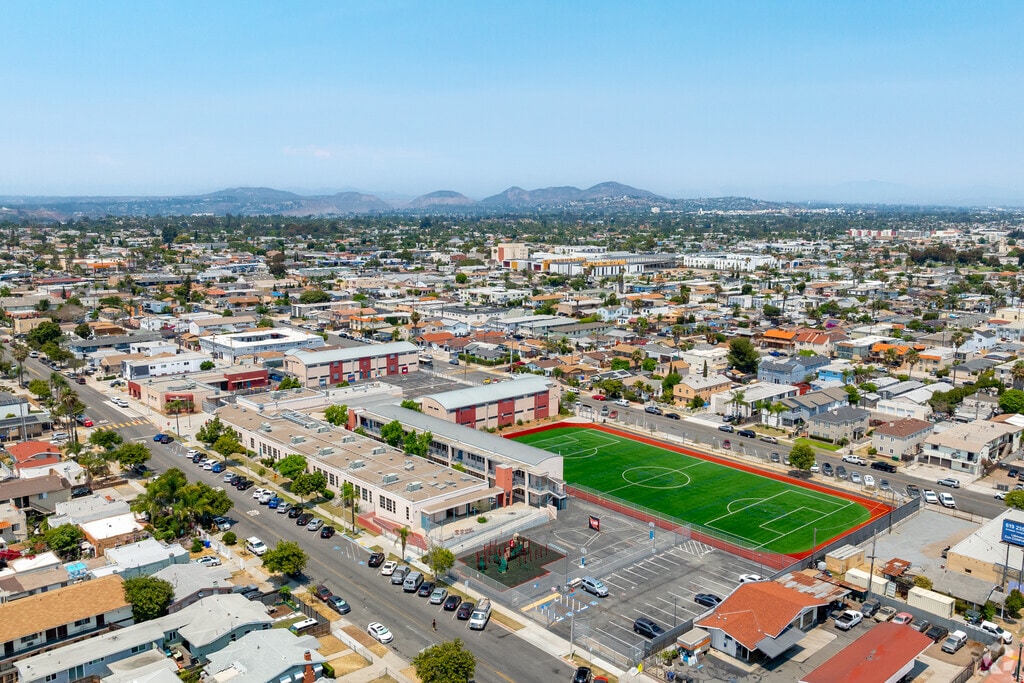 An elevated view of the campus of Edison Elementary School in Corridor.
