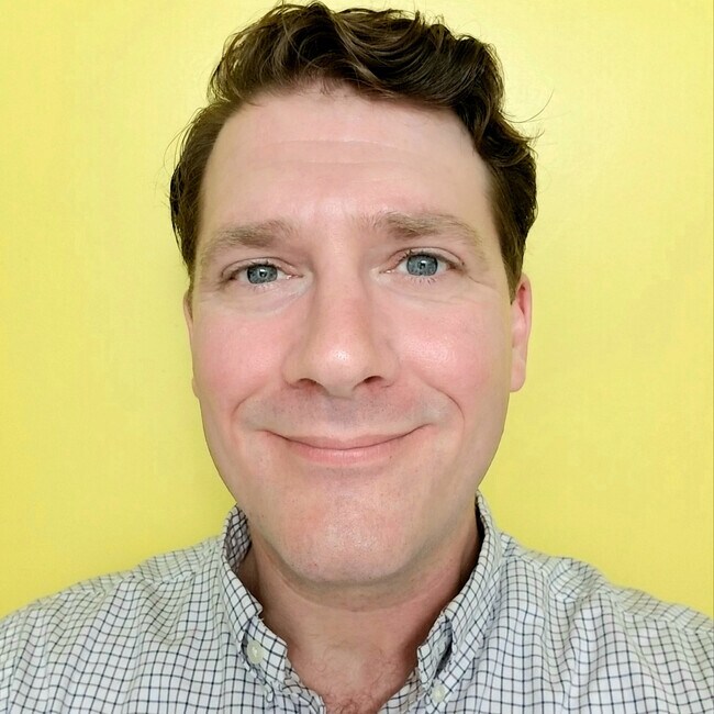 Agent Photo