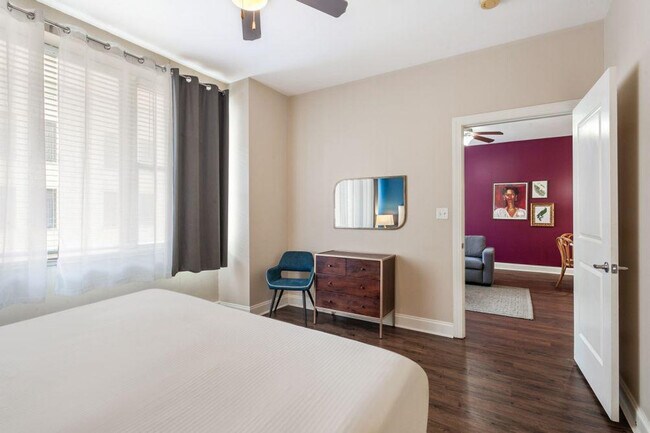 925 Common St unit ID1266913P, New Orleans, LA 70112 - photo 6