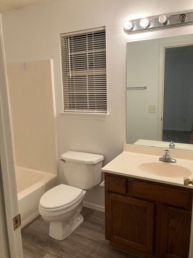 36 Holly Dr, Bentonville, AR 72712 - photo 6