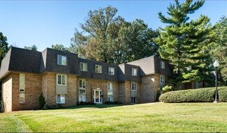 11659 North Shore Dr, Reston, VA 20190