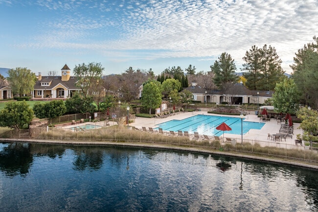 Neighborhood amenities are located next to the lake in the Harveston community.