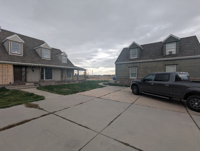 1267 W Burke Ln, Farmington, UT 84025 - photo 5