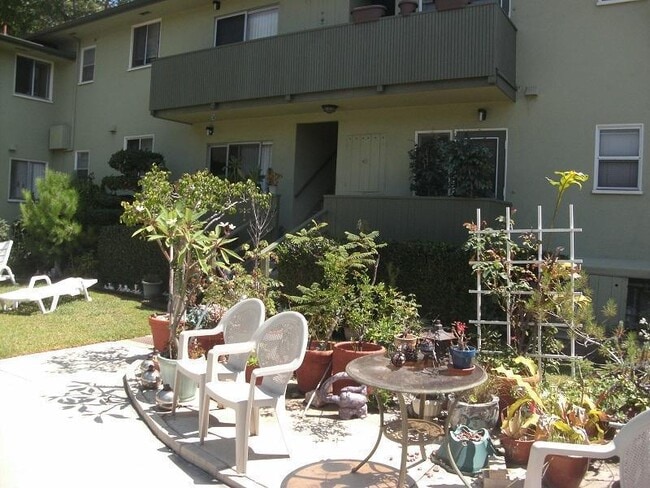 5282 E Las Lomas St unit 5310, Long Beach, CA 90815 - photo 3