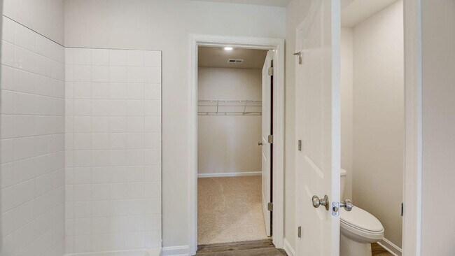 325 Atkinson St, Shenandoah Junction, WV 25442 - photo 6