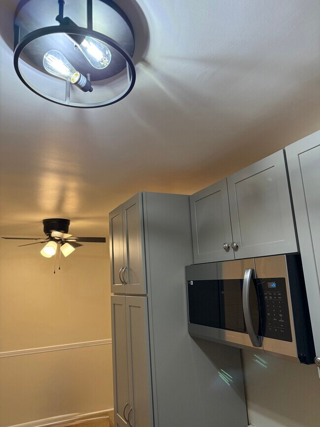 828 Maury Ave, Oxon Hill, MD 20745