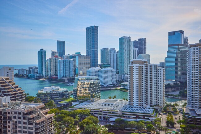 Three Tequesta Point unit 4604, Miami, FL 33131 - photo 6