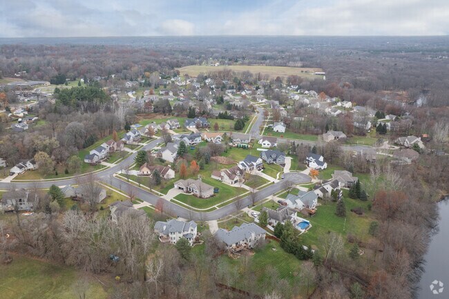 Most of the homes in Rockford are centered around downtown.