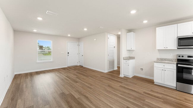 2201 Sunny Hills Blvd unit 36200553, Chipley, FL 32428 - photo 2