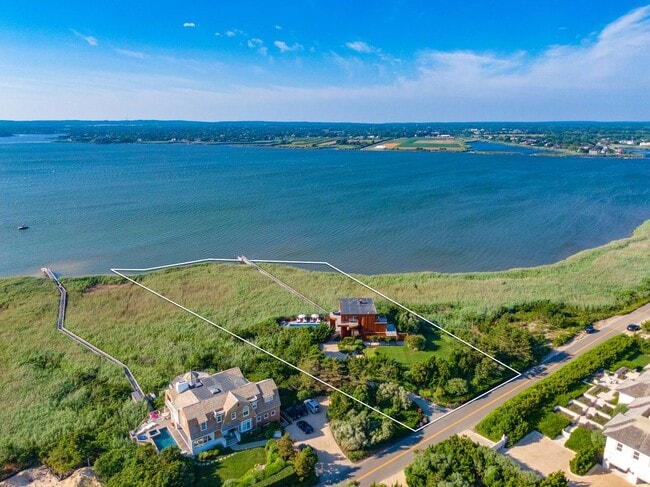 360 Dune Rd, Bridgehampton, NY 11932 - photo 4