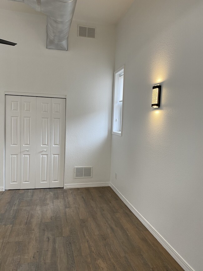 325 S Union Ave unit B, Pueblo, CO 81003 - photo 7