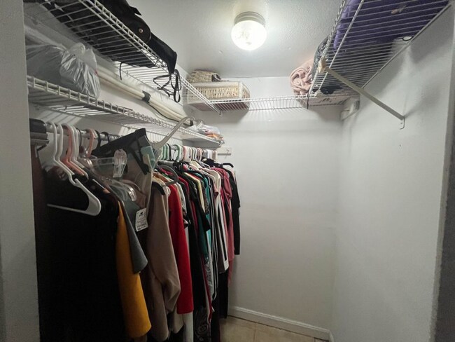 11XX SW 24th Ave unit C, Fort Lauderdale, FL 33312 - photo 2