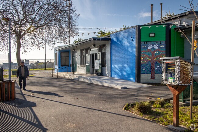 Allendale Recreation Area includes a large community center.