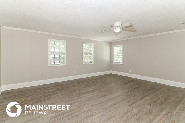 3470 Valley Oaks Rd, Lithonia, GA 30038 - photo 2