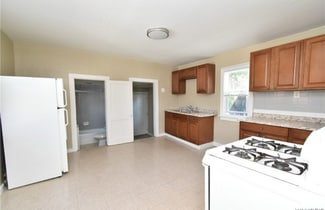 5 Clifford St Unit 2, Buffalo, NY 14210