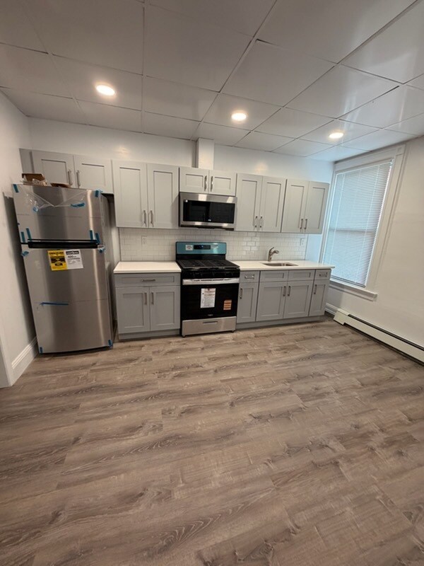 60 James St unit 3, Newark, NJ 07102 - photo 6