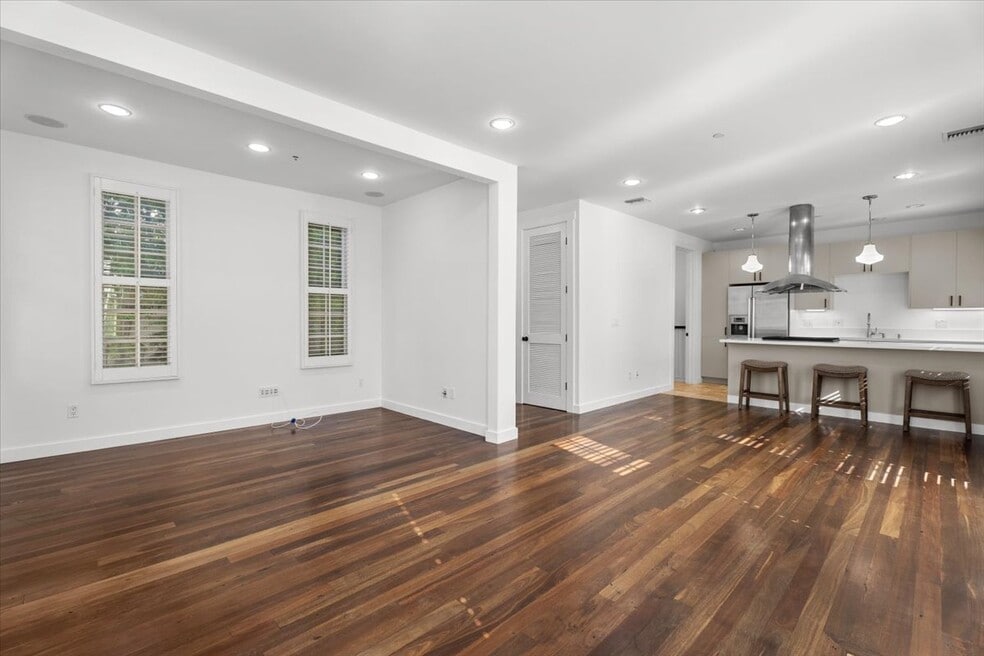 1229 22nd St, Santa Monica, CA 90404 - photo 1