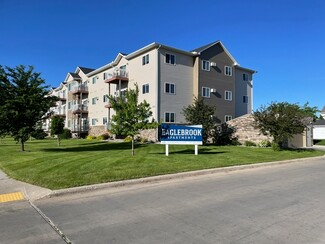 5450 26th St S, Fargo, ND 58104