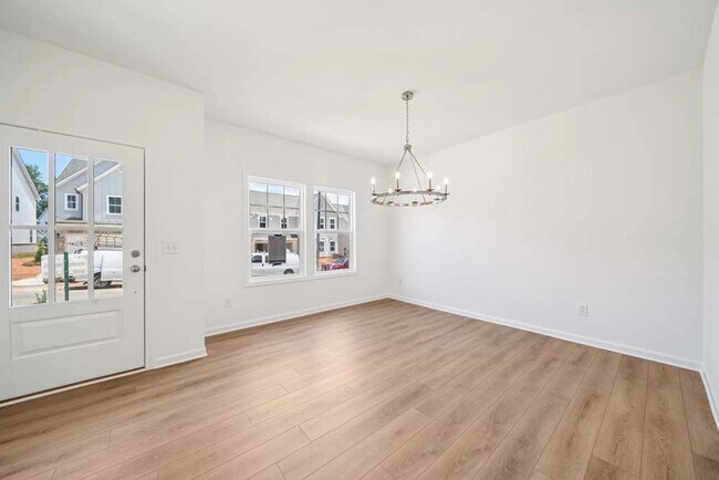 5512 Coalie Trace, Flowery Branch, GA 30542 - photo 4