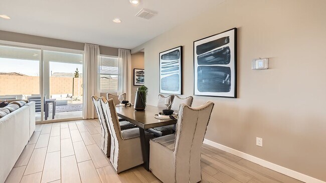 25501 N 176th Ave, Surprise, AZ 85387 - photo 4