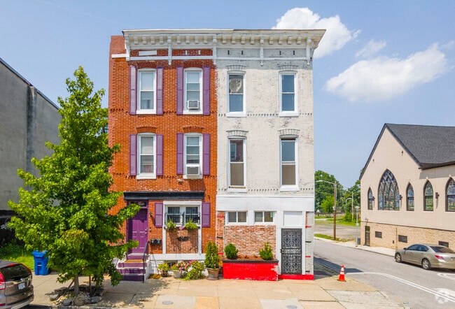 Larger three-story homes are a popular home choice in Johnston Square.