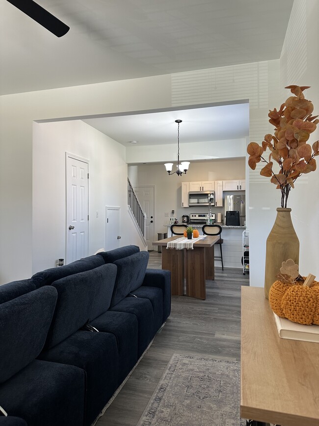 152 Gregg St, Chester, SC 29706 - photo 4