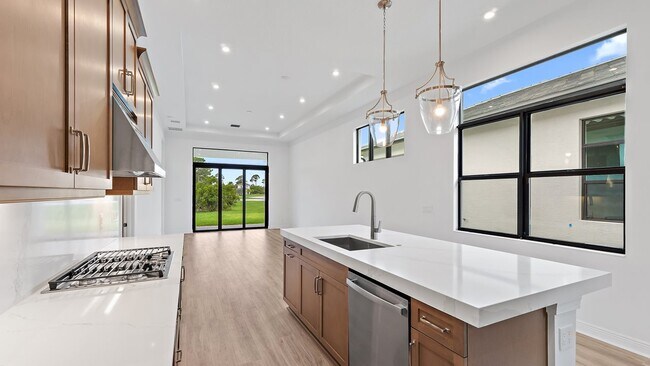 203 SE Via Sangro, Port Saint Lucie, FL 34952 - photo 5