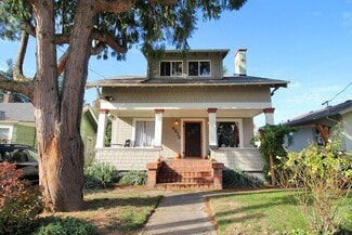 4815 SE 75th Ave Unit A, Portland, OR 97206