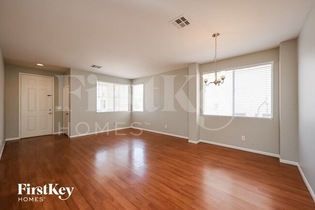 7204 Portia Ct, Las Vegas, NV 89113 - photo 3