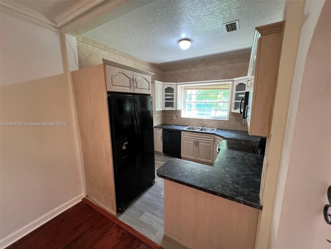 695 NE 81st St, Miami, FL 33138 - photo 3