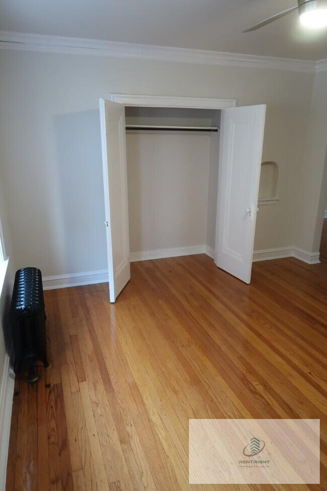 4477 N Elston Ave unit 4509-2B, Chicago, IL 60630 - photo 2