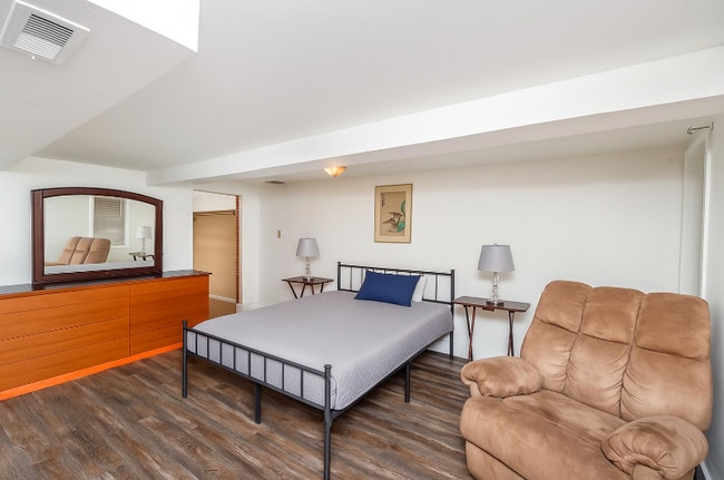 3580 13th St NW, Washington, DC 20010 - photo 2