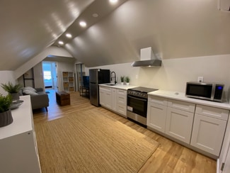 300 Magnolia St Unit 3, Highland Park, NJ 08904