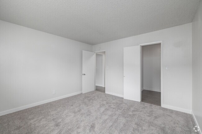 Woodruff Place Apts, Bellflower, CA 90706 - photo 4