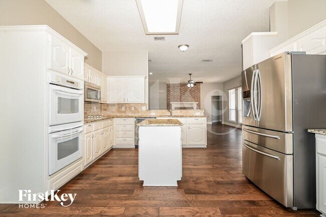 4213 Baystone Ct, Rowlett, TX 75088 - photo 6