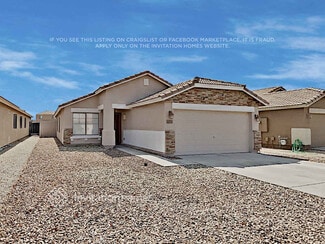 1135 E Vernoa St, San Tan Valley, AZ 85140