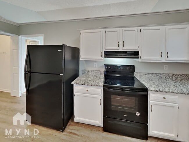 712 14th Ave NW, Center Point, AL 35215 - photo 3