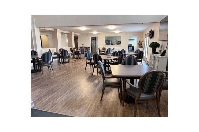 ST. CLAIR LANDINGS, Port Huron, MI 48060 - photo 7